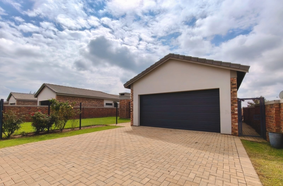 3 Bedroom Property for Sale in Baillie Park North West